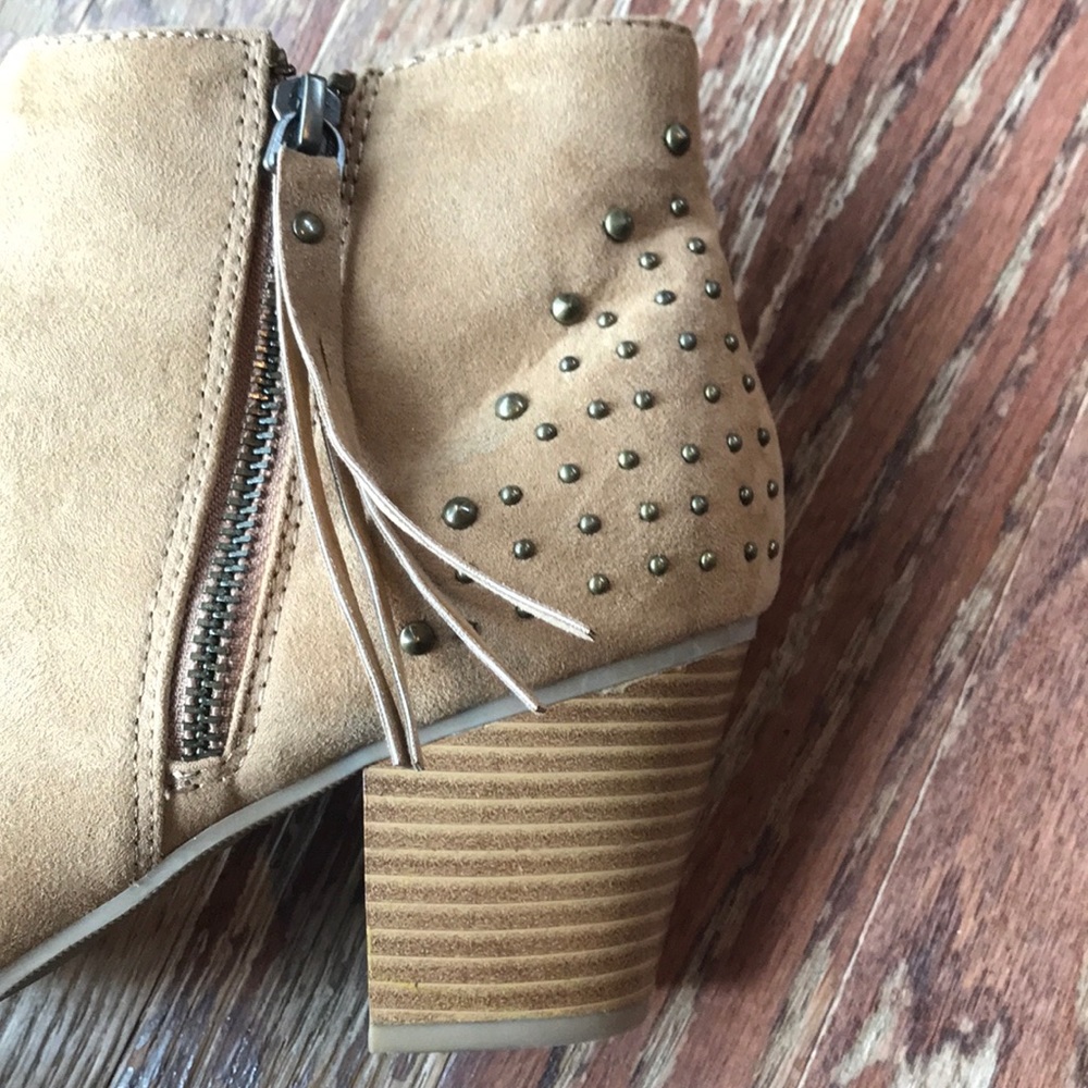 Express Booties - Picture 4 of 5